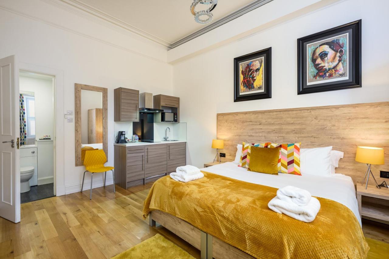 Hotel The Clarendon Dundee Esterno foto